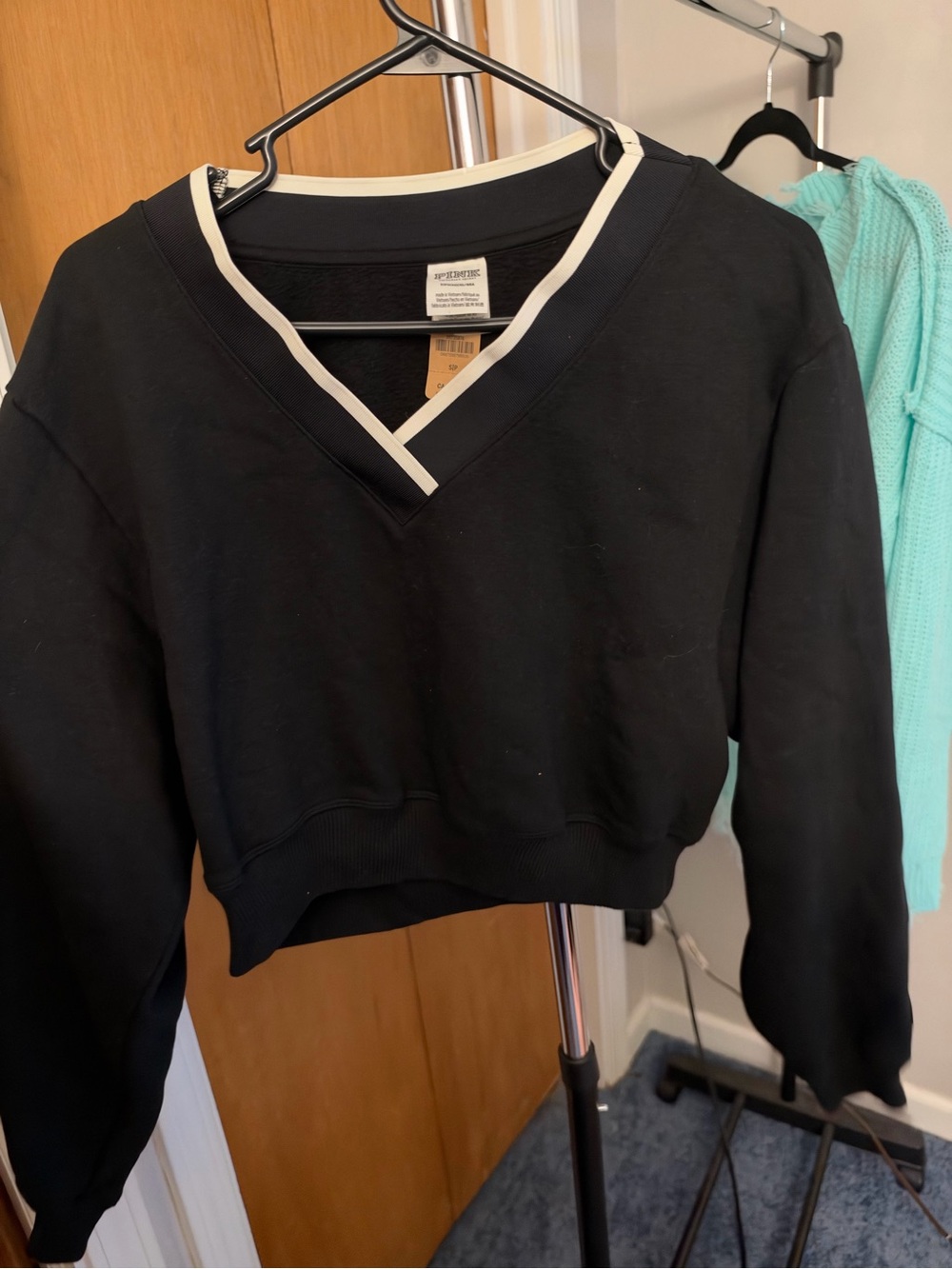 PINK Victoria's Secret Black Cropped V-Neck Sweatshirt with Cream Trim